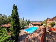 Maison à vendre à Burlats, Tarn - 585.000 € - photo 4