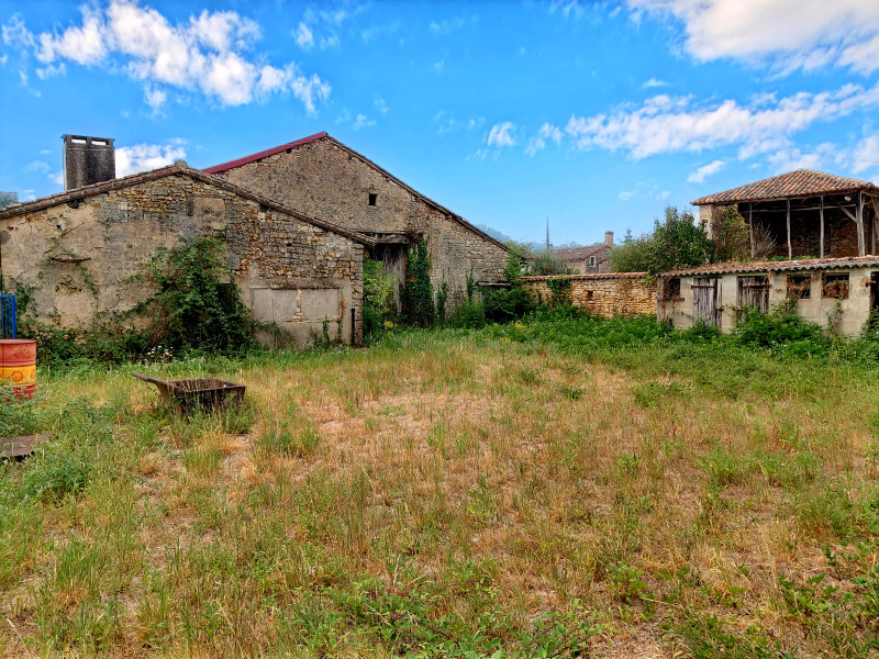 French property for sale in Voulême, Vienne - €29,000 - photo 8