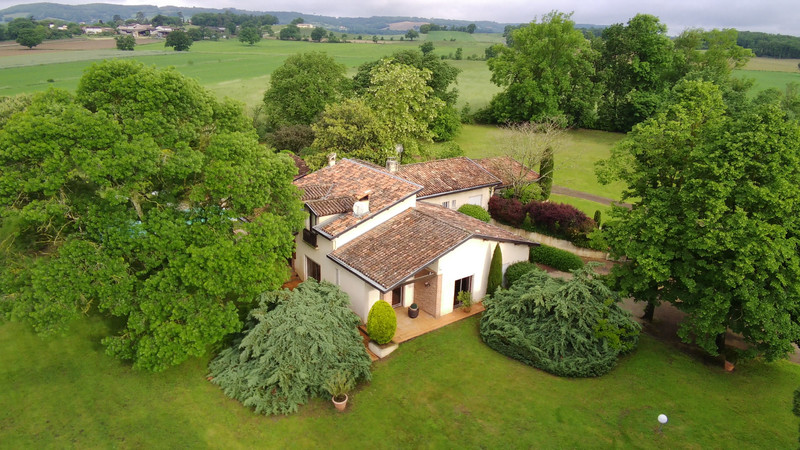 French property for sale in Graulhet, Tarn - €549,000 - photo 4