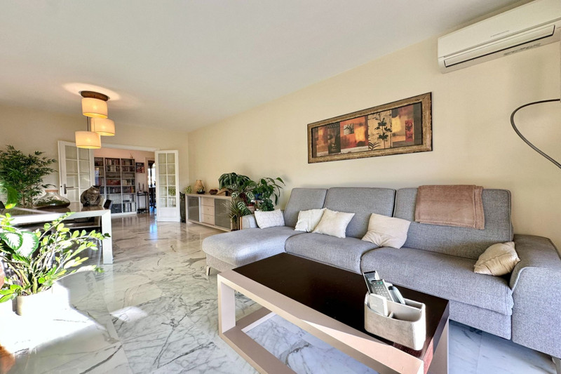 French property for sale in Nice, Alpes-Maritimes - €697,000 - photo 3