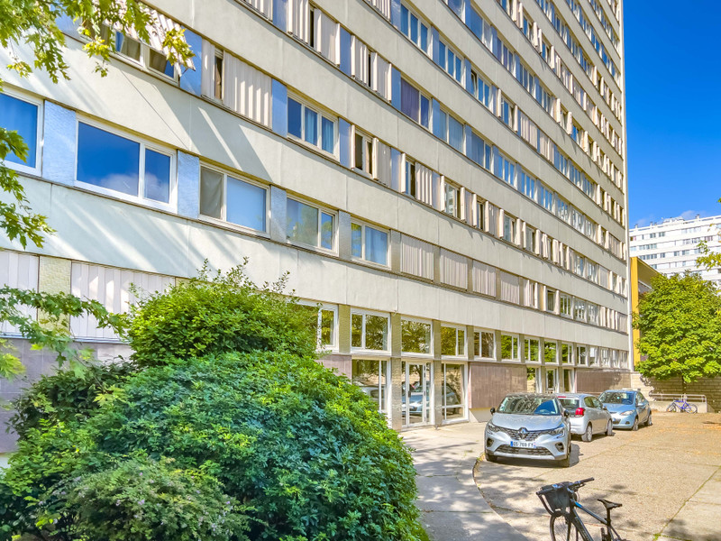 French property for sale in Clichy, Hauts-de-Seine - €375,000 - photo 13
