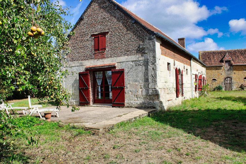 Maison à vendre à Château-Renault, Indre-et-Loire - 246 000 € - photo 1