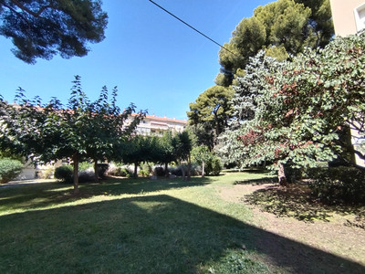 French property for sale in Toulon, Var - €235,000 - photo 1