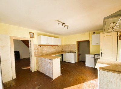 French property for sale in Saint-Saturnin, Cher - €66,600 - photo 6
