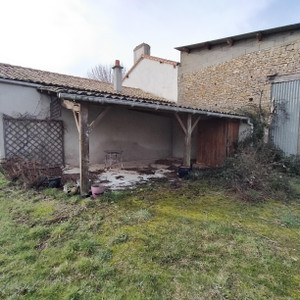French property for sale in Vanzay, Deux-Sèvres - €106,700 - photo 12