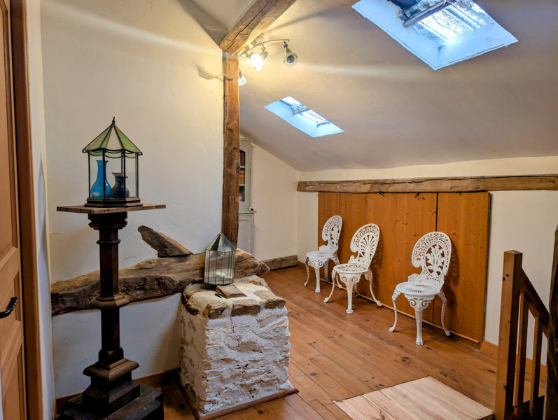 French property for sale in Mialet, Dordogne - €89,000 - photo 12