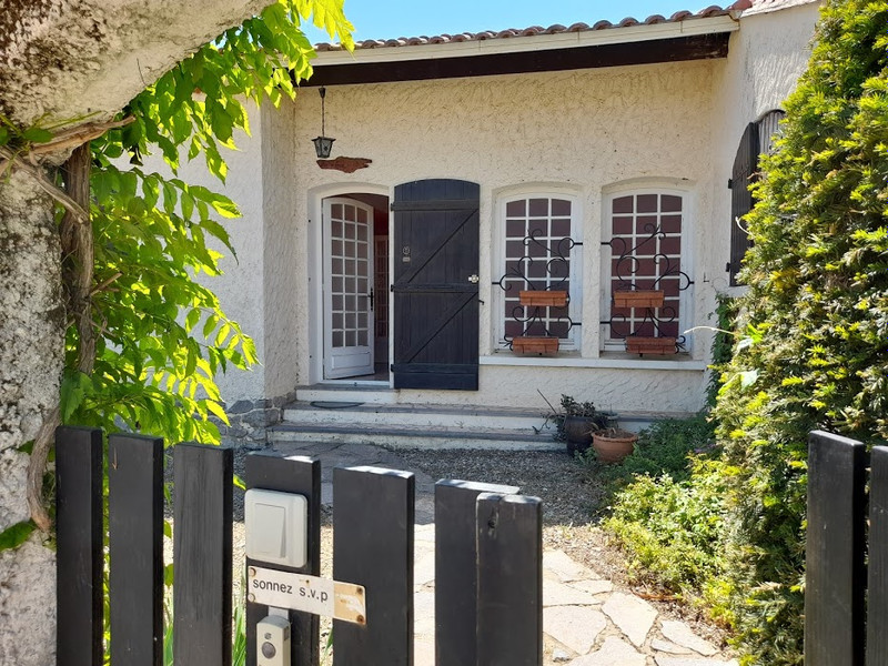 Maison à Bassan, Hérault - photo 1