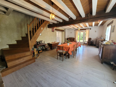 French property for sale in Étagnac, Charente - €214,000 - photo 6