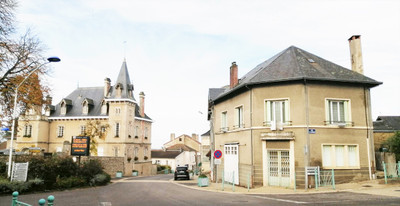 Commerce à vendre à Oradour-sur-Vayres, Haute-Vienne, Limousin, avec Leggett Immobilier