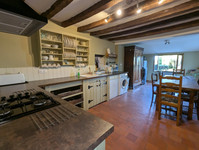 Maison à vendre à Gennes-Val-de-Loire, Maine-et-Loire - 345.000 € - photo 7