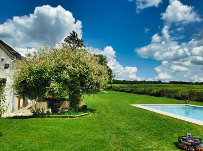 French property for sale in Loches, Indre-et-Loire - €256,800 - photo 3