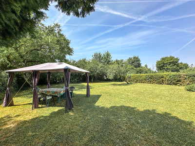 French property for sale in Ballans, Charente-Maritime - €224,950 - photo 3