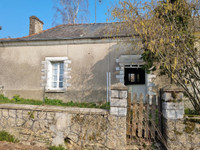 property to renovate for sale in Ombrée d'AnjouMaine-et-Loire Pays_de_la_Loire