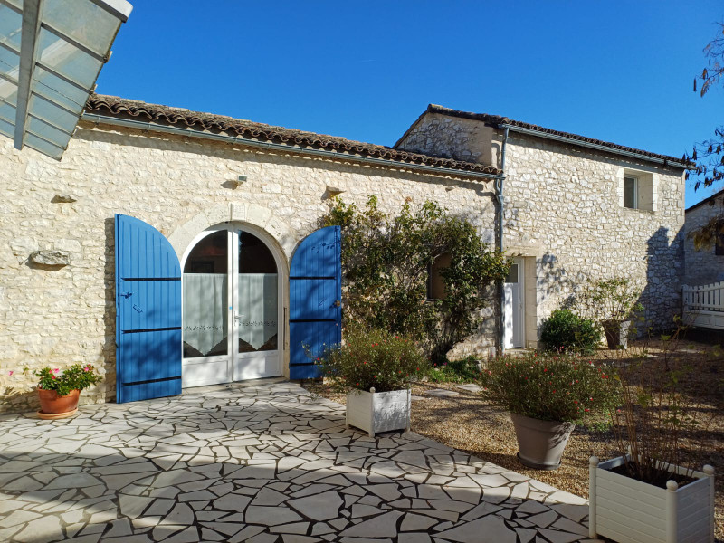 French property for sale in Razac-de-Saussignac, Dordogne - €349,800 - photo 1