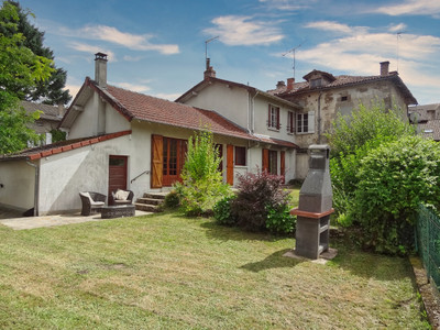 Maison à vendre à Compreignac, Haute-Vienne, Limousin, avec Leggett Immobilier