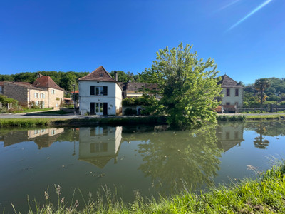 Maison à vendre à Saint-Capraise-de-Lalinde, Dordogne, Aquitaine, avec Leggett Immobilier