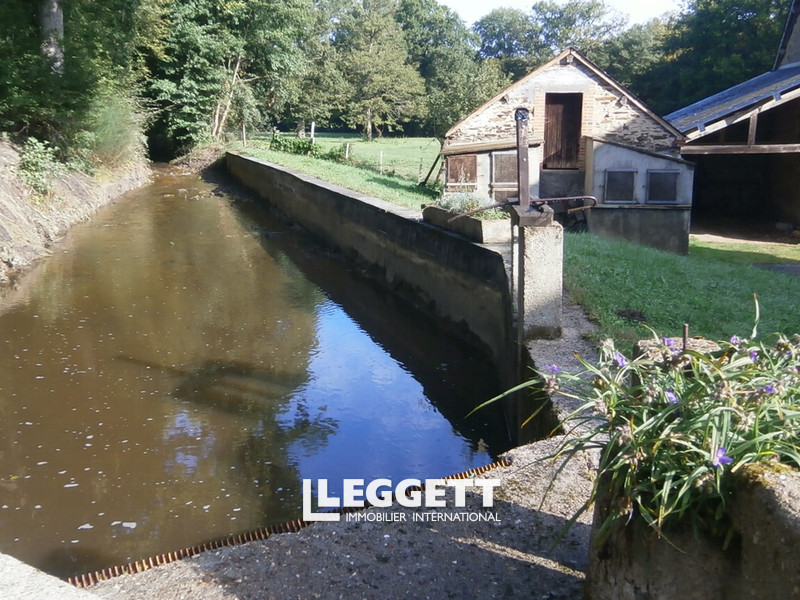 Inconnu NaN pièce(s), GENOUILLAC