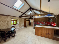Maison à vendre à Montreuil-Bellay, Maine-et-Loire - 110.000 € - photo 2