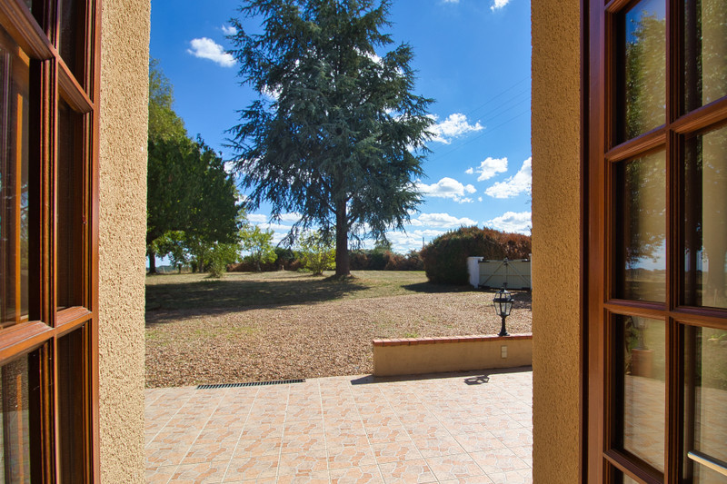 French property for sale in Saint-Vincent-du-Lorouër, Sarthe - €219,000 - photo 2
