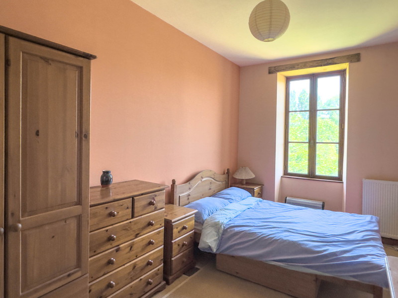 French property for sale in Nantillé, Charente-Maritime - €325,000 - photo 12