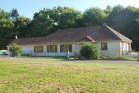 Maison à vendre à Val-d'Oire-et-Gartempe, Haute-Vienne - 294.000 € - photo 1