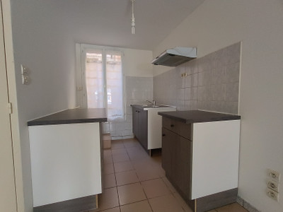 French property for sale in Ruffec, Charente - €66,600 - photo 8