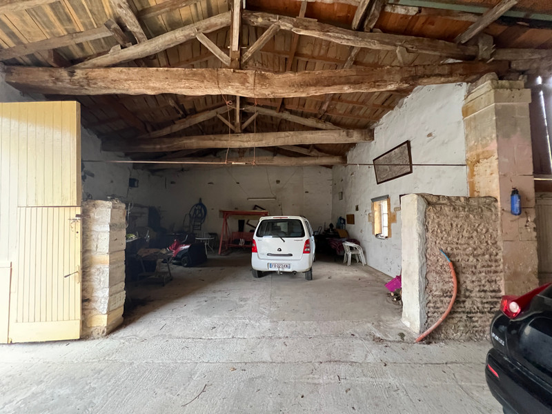French property for sale in Saint-Hilaire-de-Villefranche, Charente-Maritime - €44,600 - photo 3