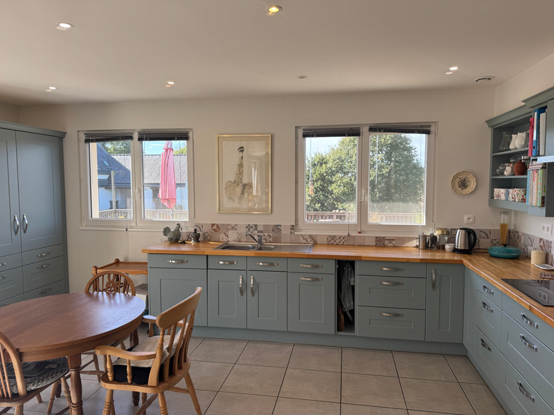 French property for sale in Plussulien, Côtes-d'Armor - €224,700 - photo 5