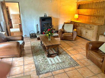 French property for sale in Maël-Pestivien, Côtes-d'Armor - €242,600 - photo 4