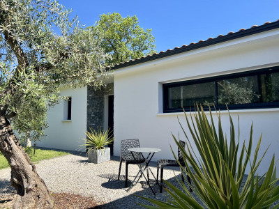 French property for sale in Pouillé, Vienne - €519,950 - photo 1