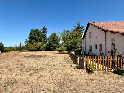 French property for sale in Massignac, Charente - €165,000 - photo 12