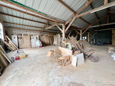 French property for sale in Saint-Savinien, Charente-Maritime - €587,240 - photo 9