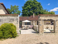 Propriété à vendre à Bouteilles-Saint-Sébastien, Dordogne - 424 000 € - photo n°6