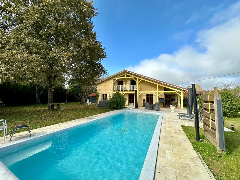 Maison à vendre à Nogaro, Gers - 299.000 € - photo 1