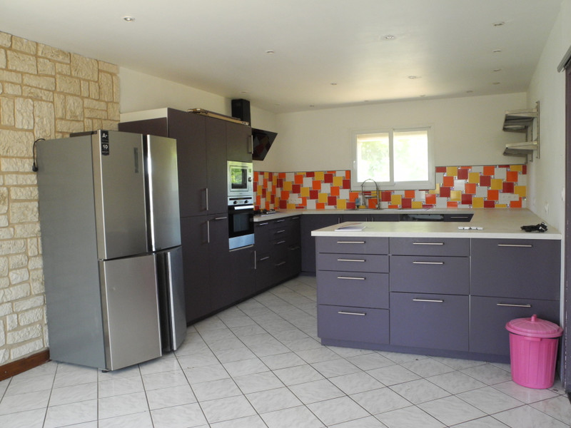 French property for sale in Oulches, Indre - €158,050 - photo 2