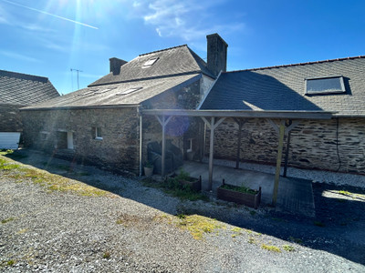 French property for sale in Caurel, Côtes-d'Armor - €172,800 - photo 14