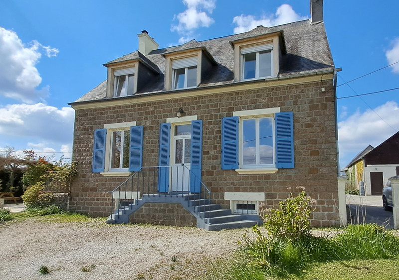 French property for sale in Vire Normandie, Calvados - €180,000 - photo 2