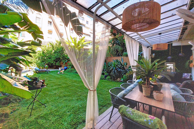 French property for sale in Nice, Alpes-Maritimes - €1,070,000 - photo 4