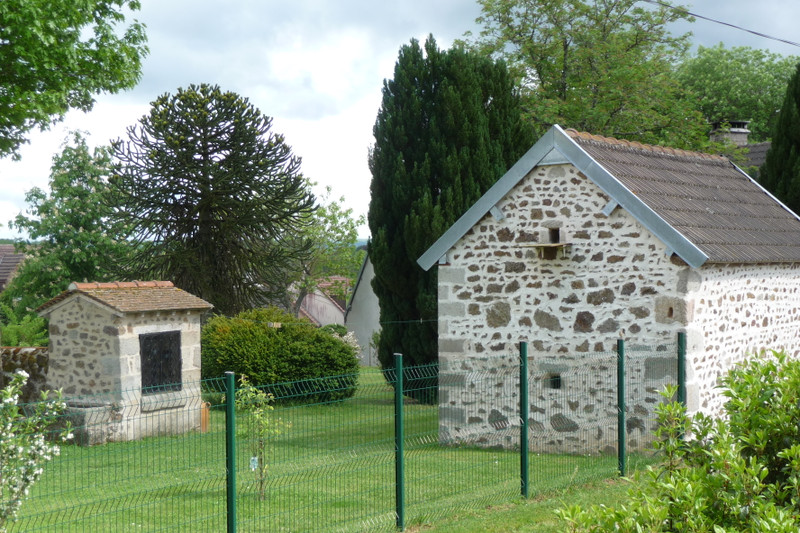 French property for sale in Blessac, Creuse - €352,980 - photo 5