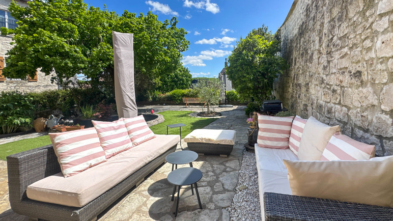 French property for sale in Montcuq-en-Quercy-Blanc, Lot - €657,200 - photo 6