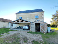 Maison à vendre à Saint-Gervais-les-Trois-Clochers, Vienne - 213.978 € - photo 9