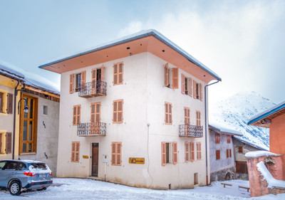 Village house to renovate in the heart of the authentic ski resort of St Martin de Belleville, The 3 Valleys