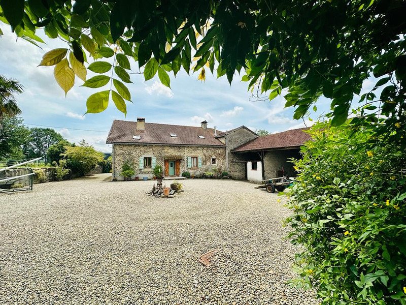 House for sale in Plaisance Gers Lovely traditional Gascon style