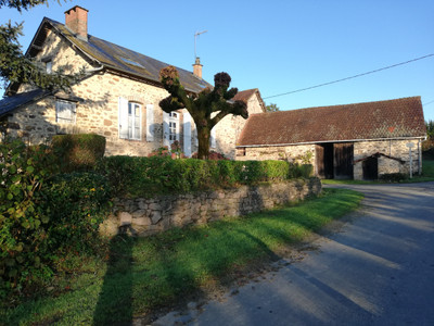 French property for sale in Condat-sur-Ganaveix, Corrèze - €182,000 - photo 1