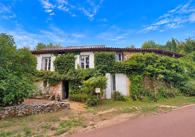 Propriété à vendre à La Chapelle-Montmoreau, Dordogne - 235 400 €