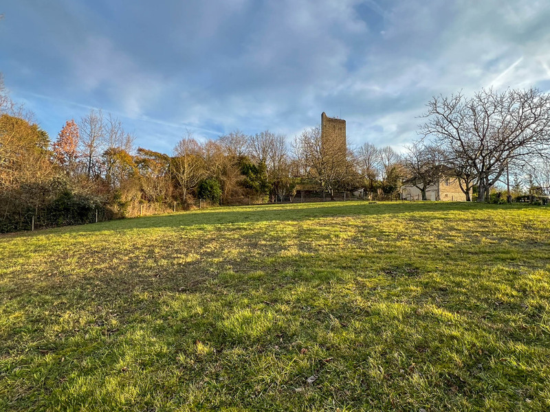 French property for sale in Montcuq-en-Quercy-Blanc, Lot - €52,000 - photo 1