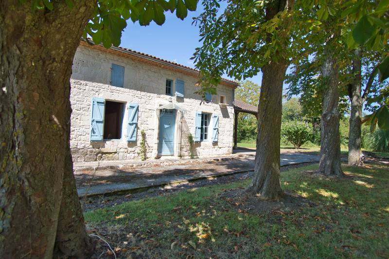 Maison à vendre à Lafitte-sur-Lot, Lot-et-Garonne - 381.600 € - photo 1