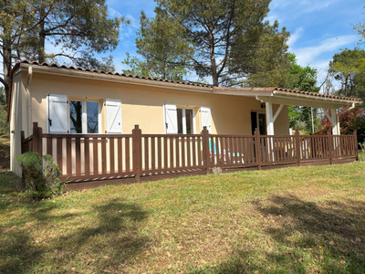 Chalet à vendre à Brossac, Charente, Poitou-Charentes, avec Leggett Immobilier