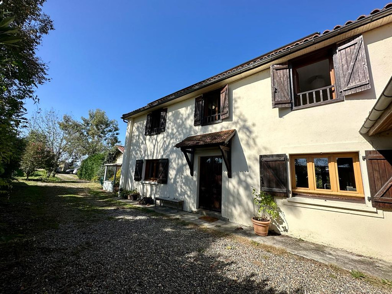 House for sale in Plaisance Gers Detached, traditional 4 bed house
