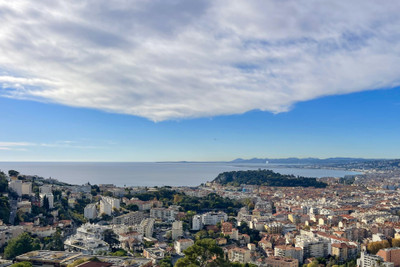 French property for sale in Nice, Alpes-Maritimes - €599,000 - photo 1